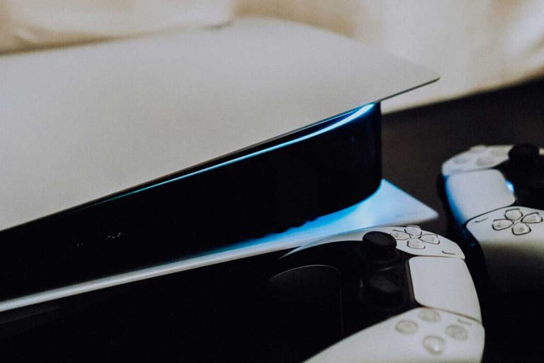 Pourquoi ma PS5 s'éteint-elle seule ? Causes et solutions - AnalogicTech