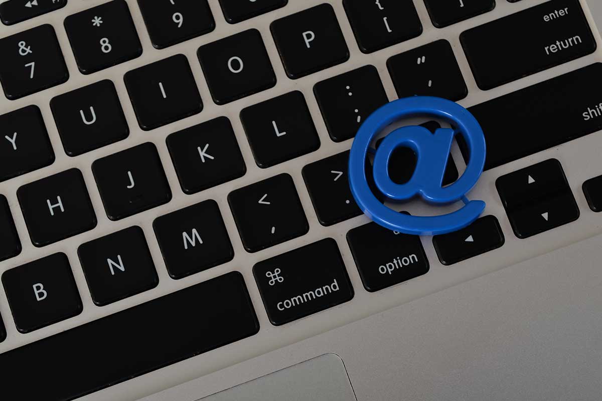 origines-symbole-arobase-email